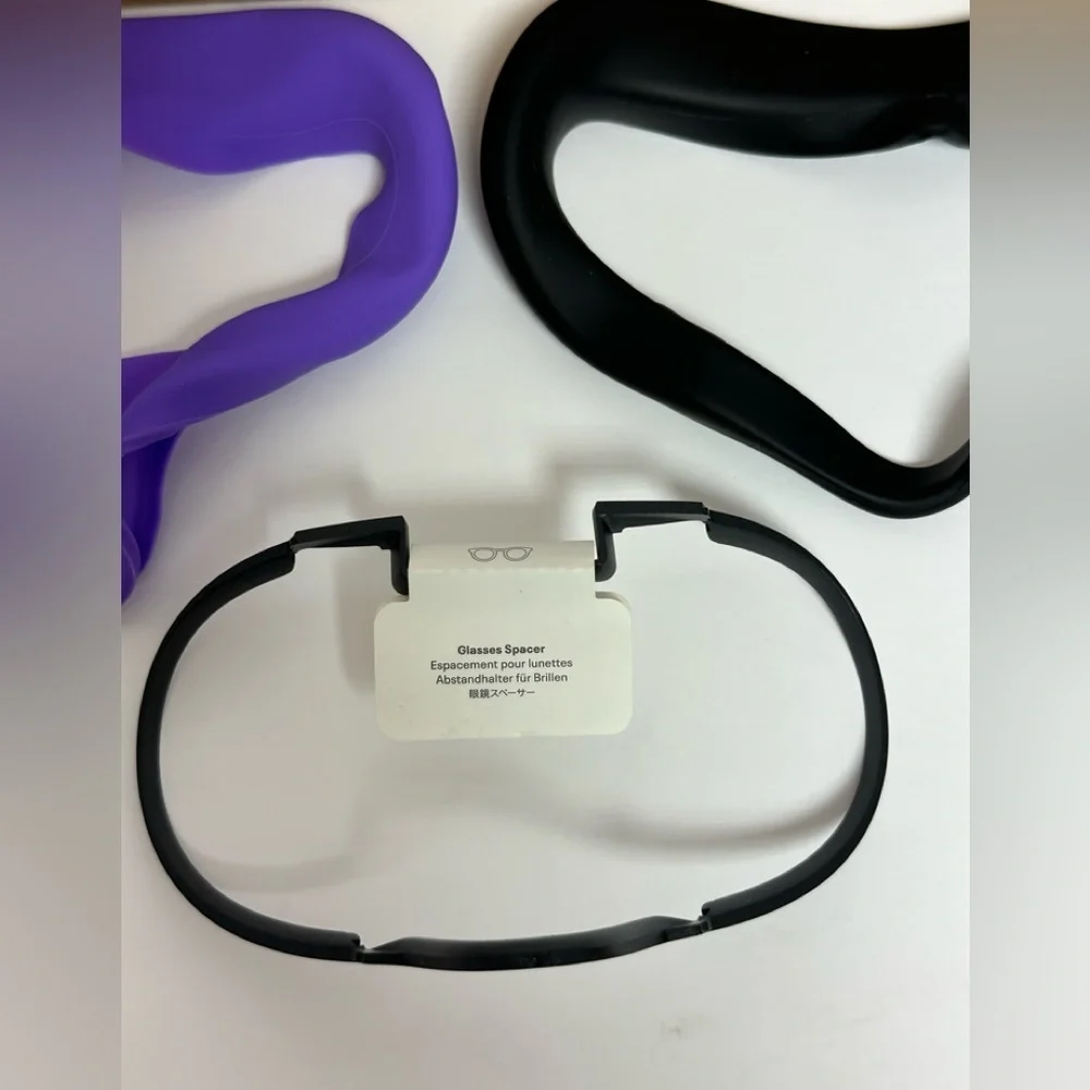 Meta Quest 2 Accessories 2 Batteries Manual Straps Silicone Face Glass Spacer